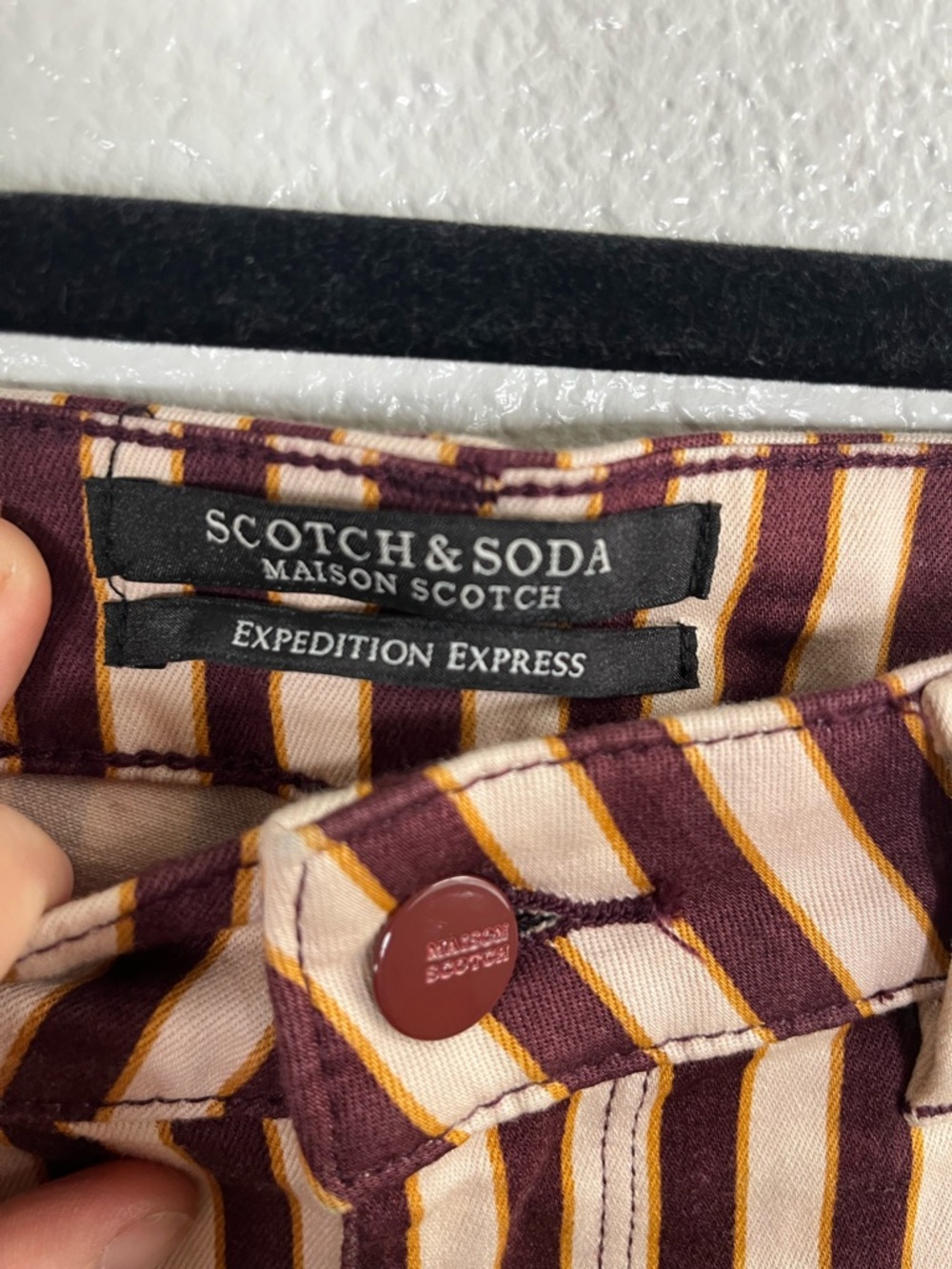 Scotch & Soda La Bohemienne Mid Rise Skinny Maroon Striped Pants - Picture 3 of 9